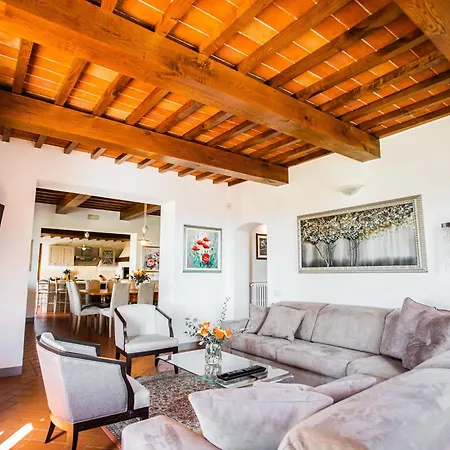 Joyamia Villa Vinci